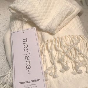 Met sea travel wrap
